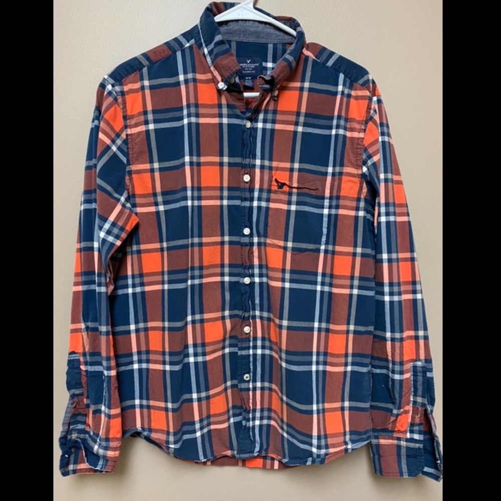 American eagle button down